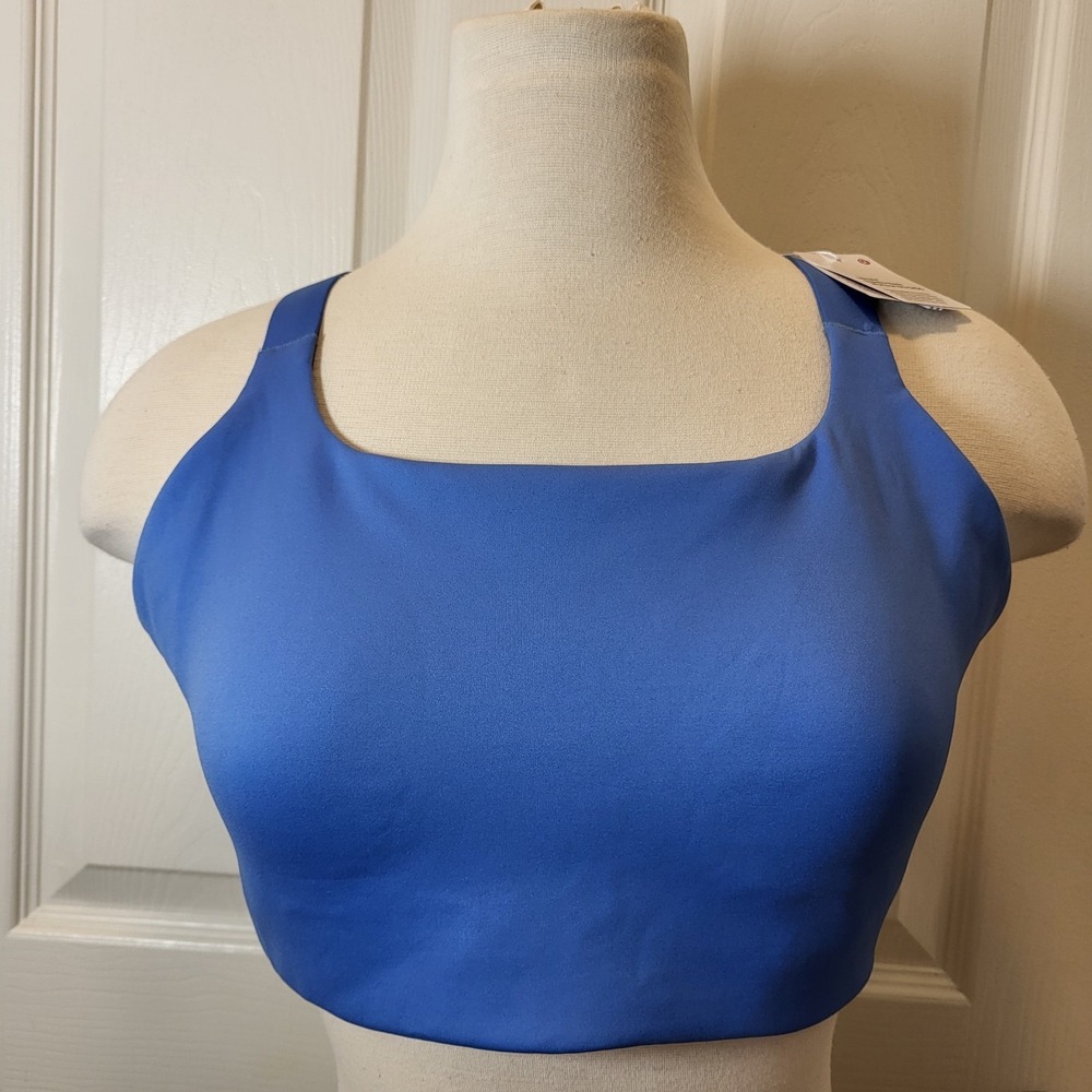 Lululemon Ultralu Square-Neck Workout Bra Pool Party D/DD Cup $68 Blue Size 12
